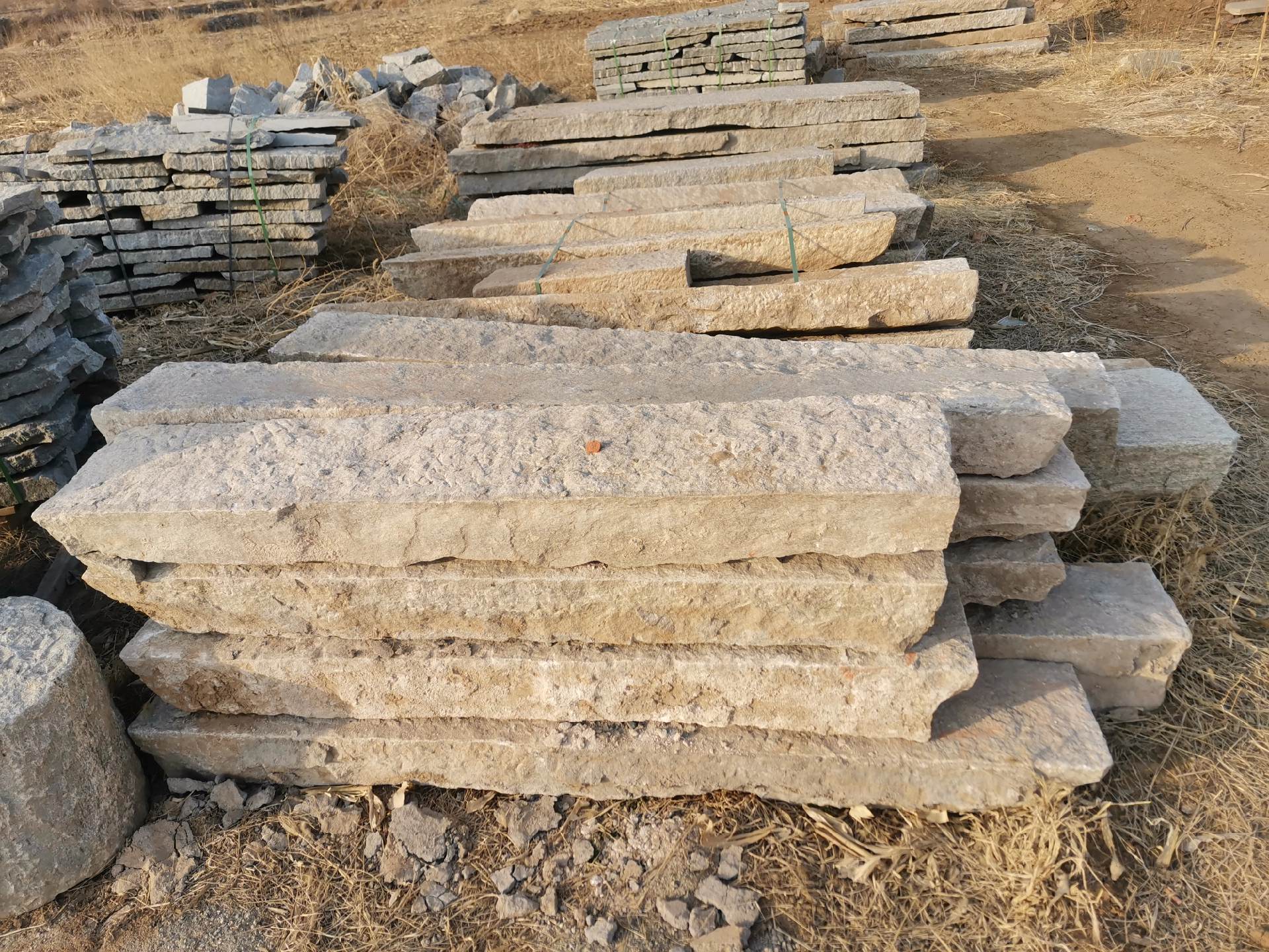 仿古石材舊石板老石板價格組成